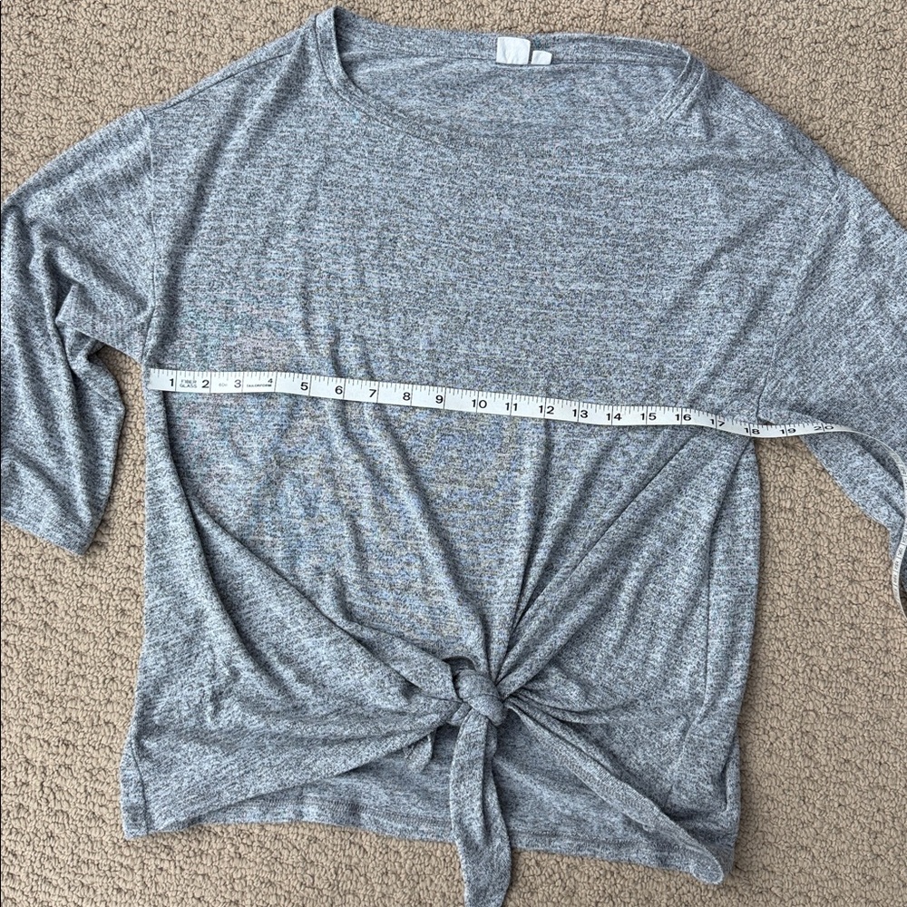 GAP Grey Knit Short Sleeved Tunic - Picture 6 of 8